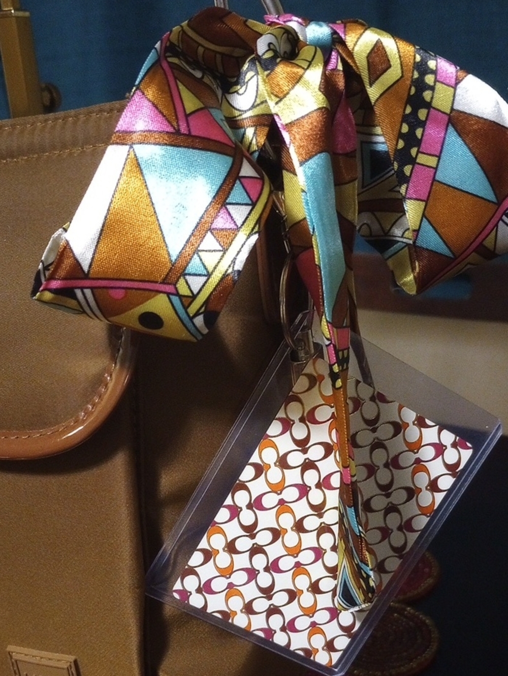 Convertible Bag w/Two Straps - Picture 10 of 16